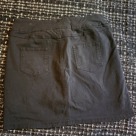 Slim-Sation by Multiples Black Sports Skort Women's Size 8 - Picture 2 of 5